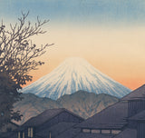 Hasui 巴水: Mount Fuji from Yuimachi at Suruga 駿河由比町 (Sold)